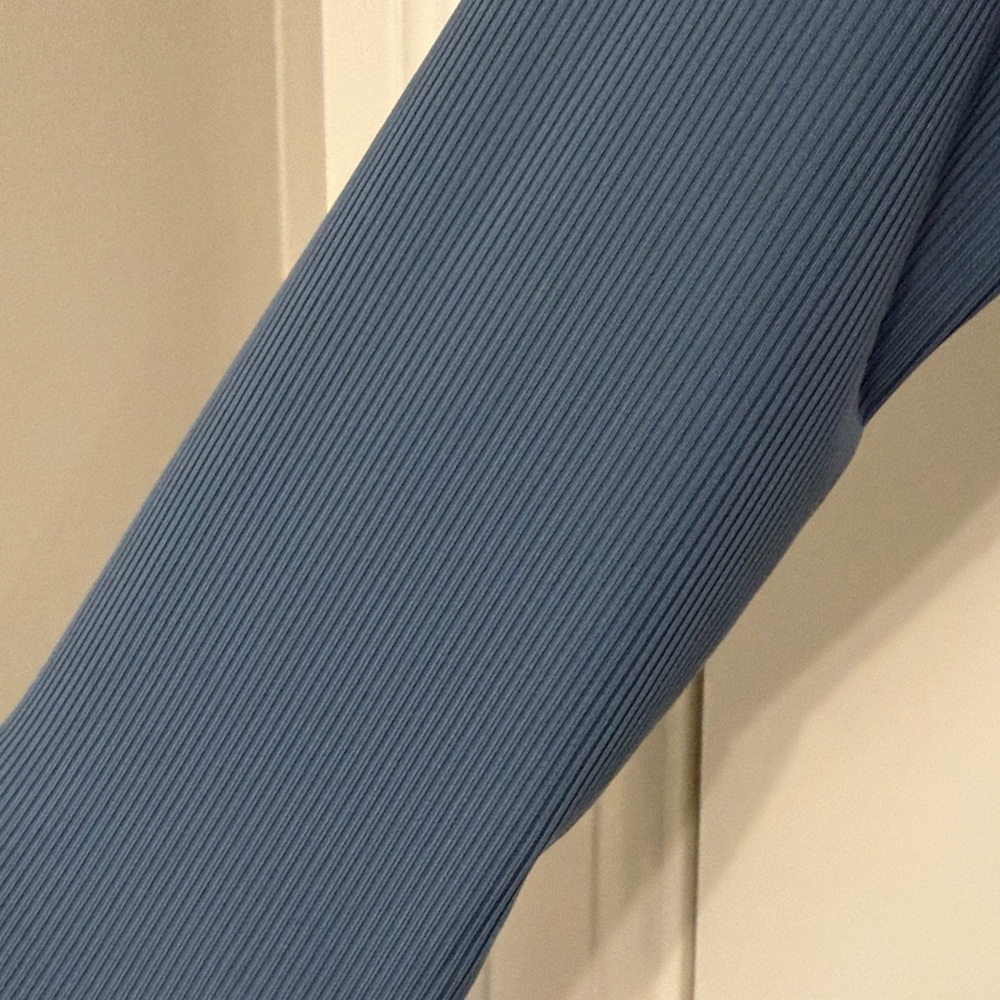 SPANX Blue Long Sleeve Bodysuit XS - NWT - Picture 5 of 8